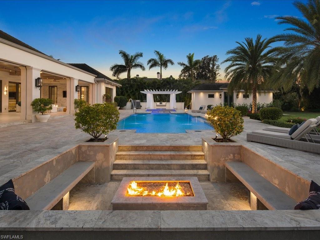 PINE RIDGE - Residential