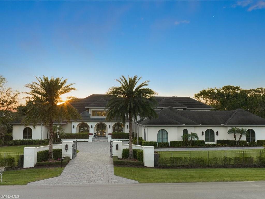 PINE RIDGE - Residential