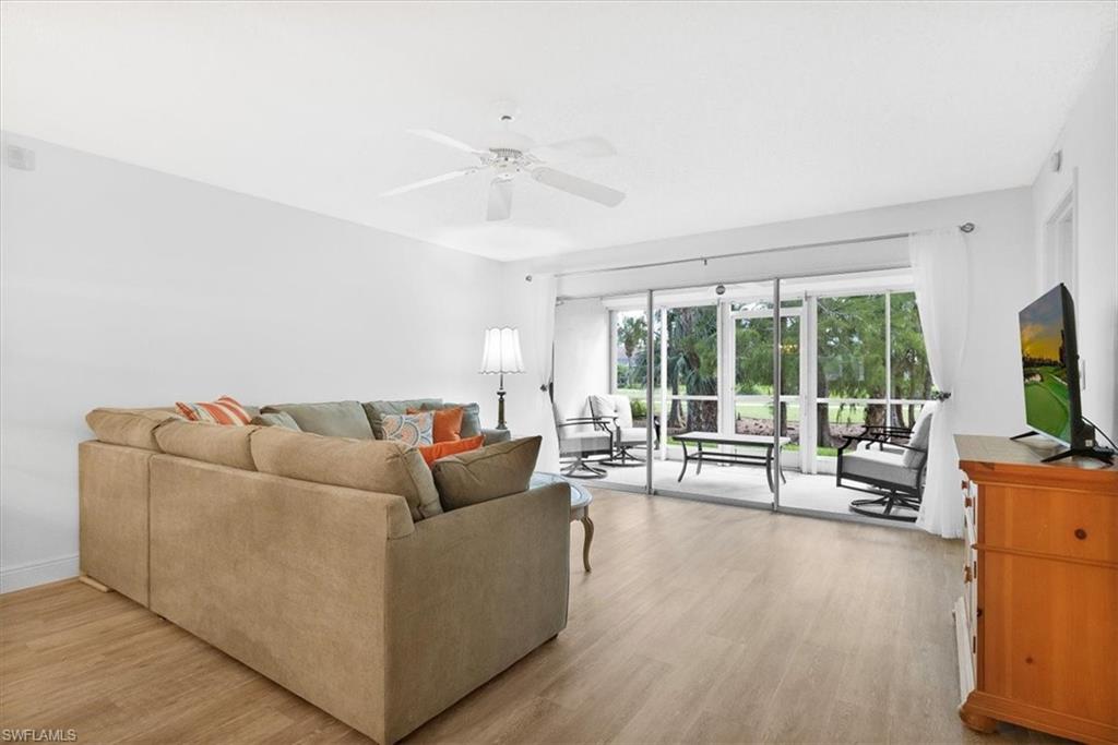 6900 Dennis CIR J106