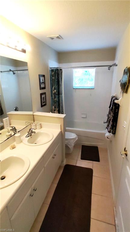 OLYMPIA POINTE - Residential