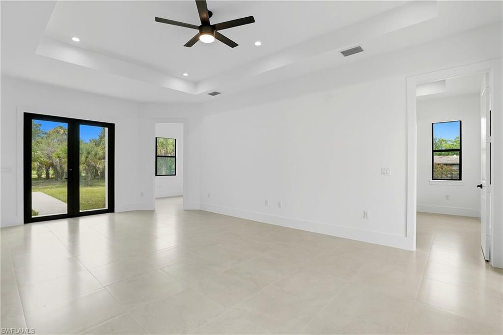 GOLDEN GATE ESTATES - Residential