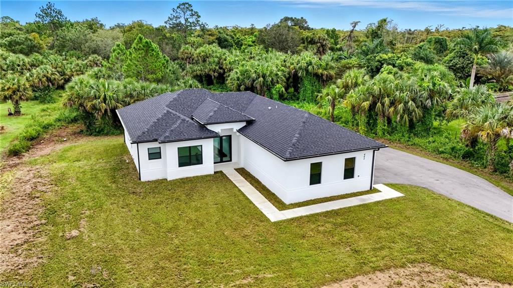 GOLDEN GATE ESTATES - Residential