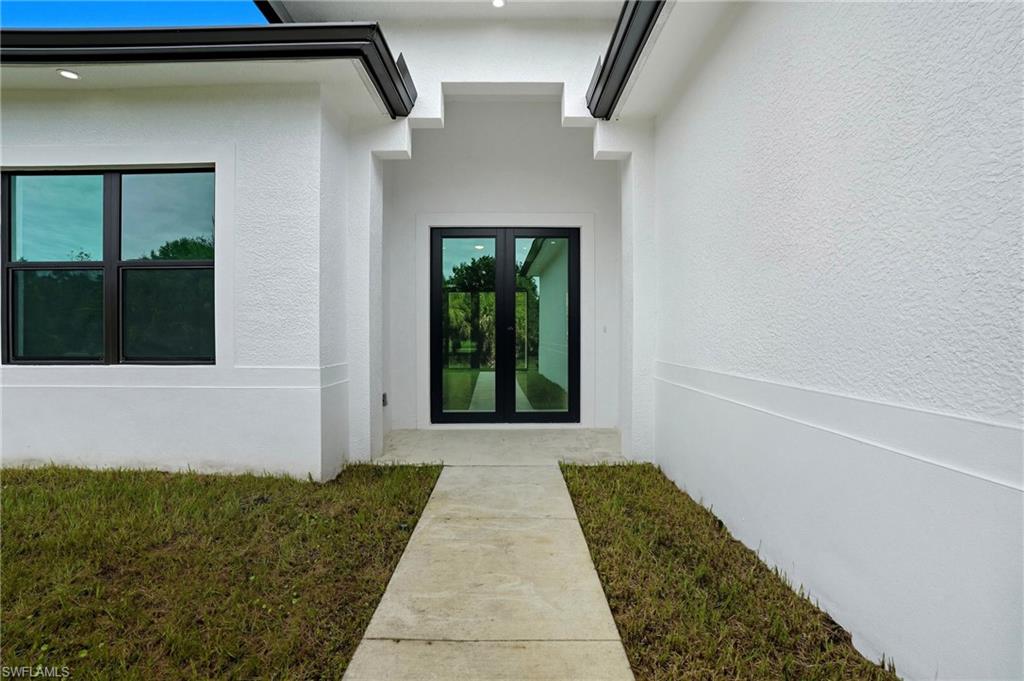 GOLDEN GATE ESTATES - Residential