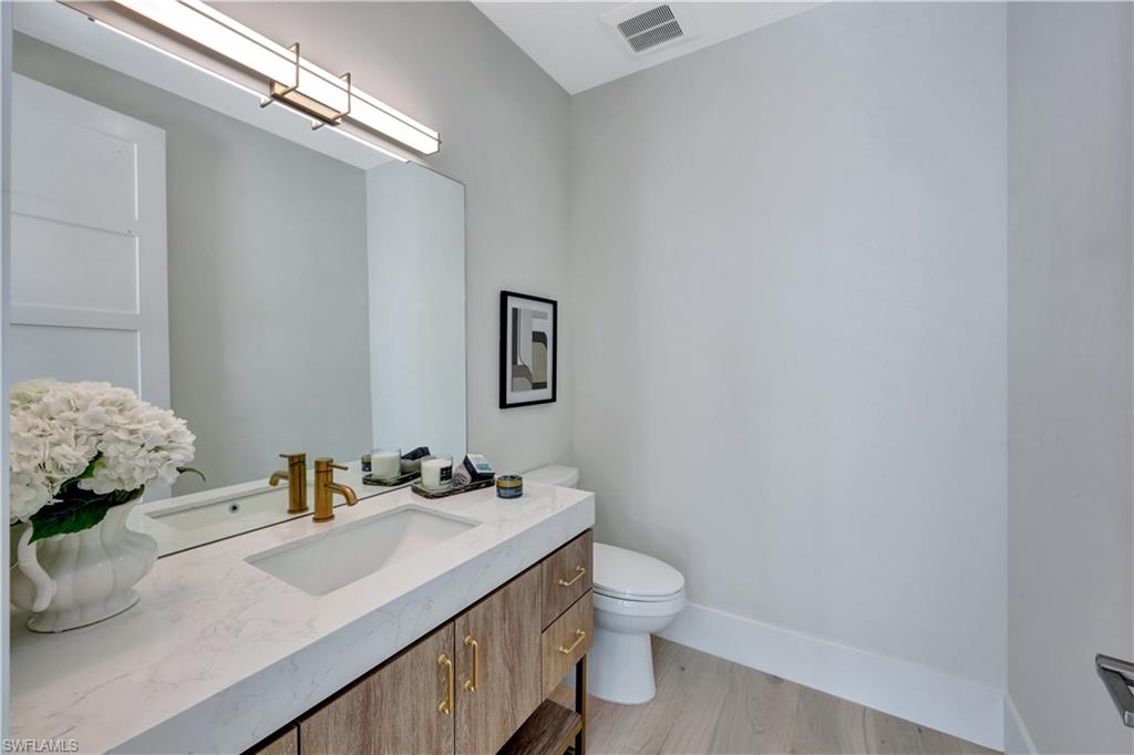 NAPLES PARK - Residential