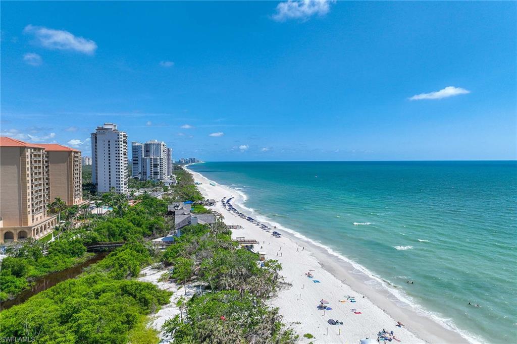 NAPLES PARK - Residential