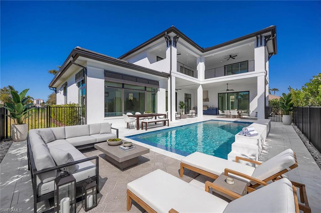 NAPLES PARK - Residential