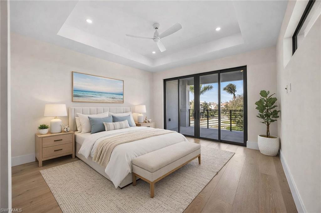 NAPLES PARK - Residential