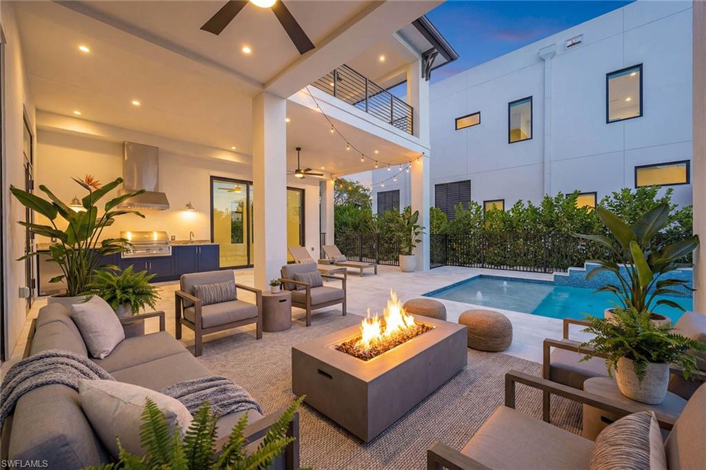 NAPLES PARK - Residential