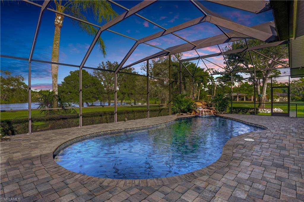 PINE RIDGE - Residential