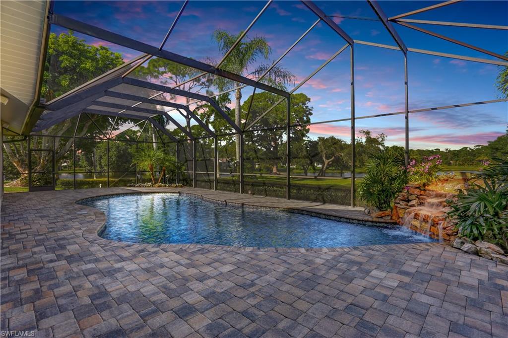 PINE RIDGE - Residential