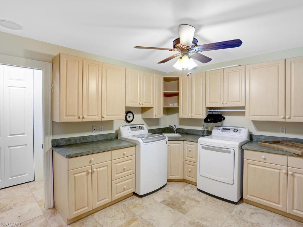 PINE RIDGE - Residential