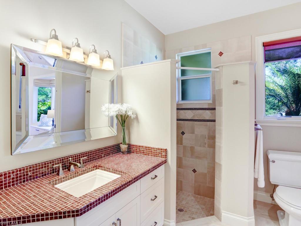 PINE RIDGE - Residential