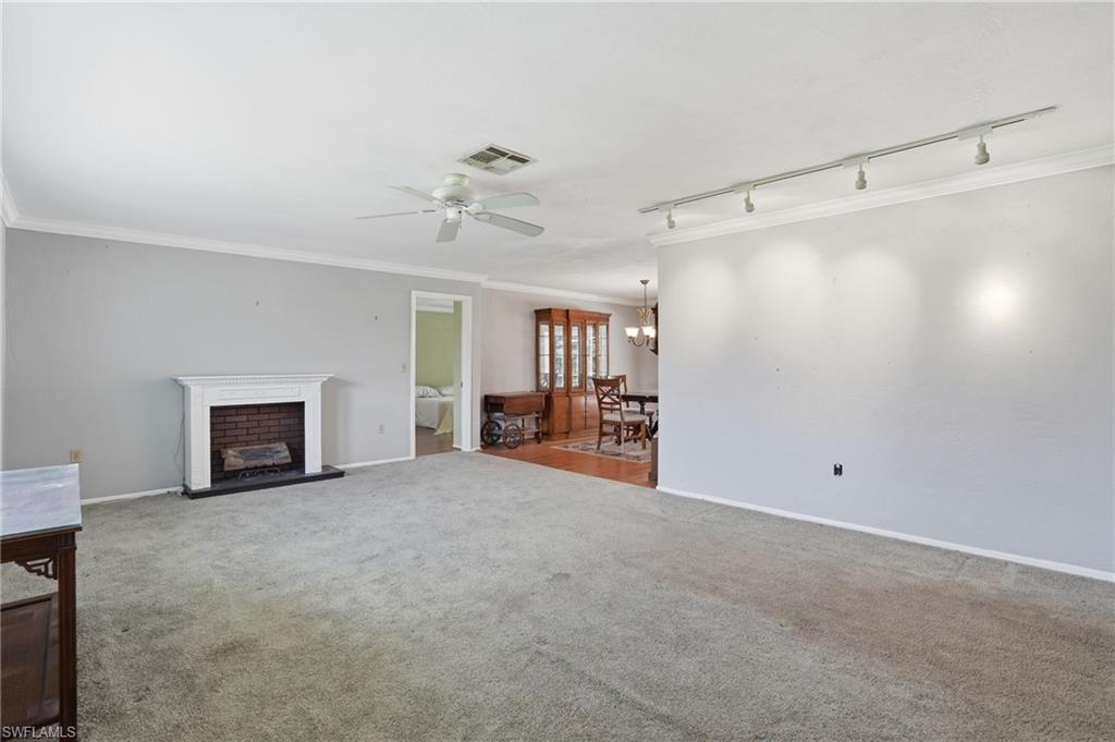 WHISKEY CREEK - Residential