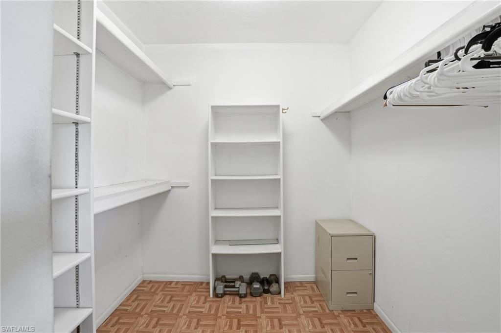 WHISKEY CREEK - Residential