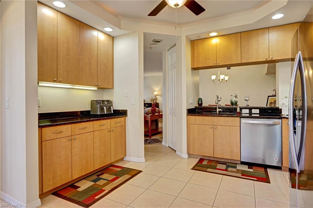 VAN LOON COMMONS - Residential