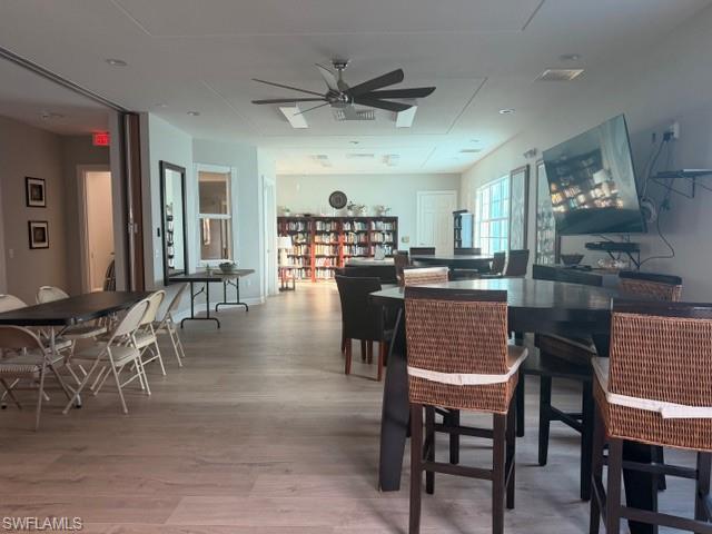 VAN LOON COMMONS - Residential