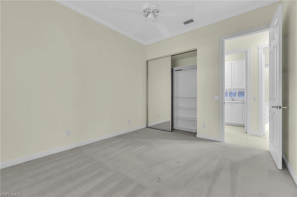 ISLAND WALK - Residential