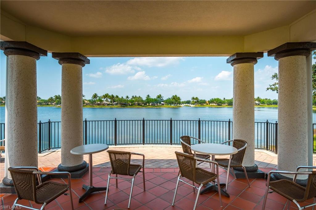 ISLAND WALK - Residential