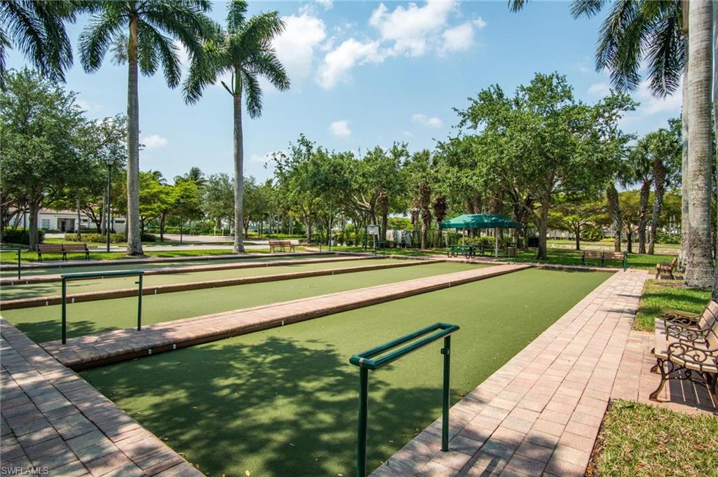 ISLAND WALK - Residential