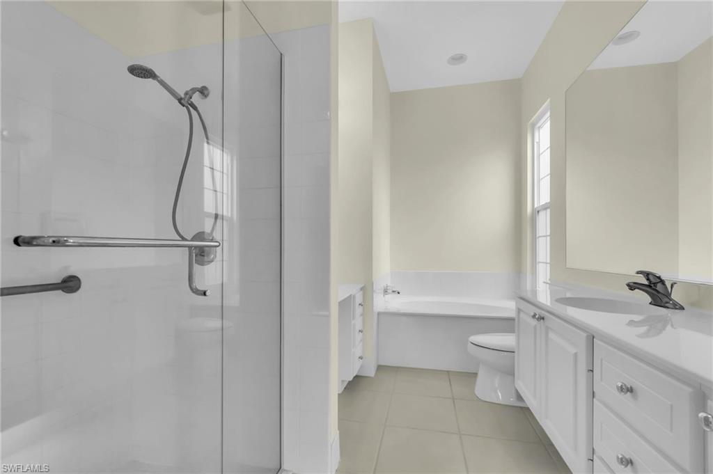 ISLAND WALK - Residential