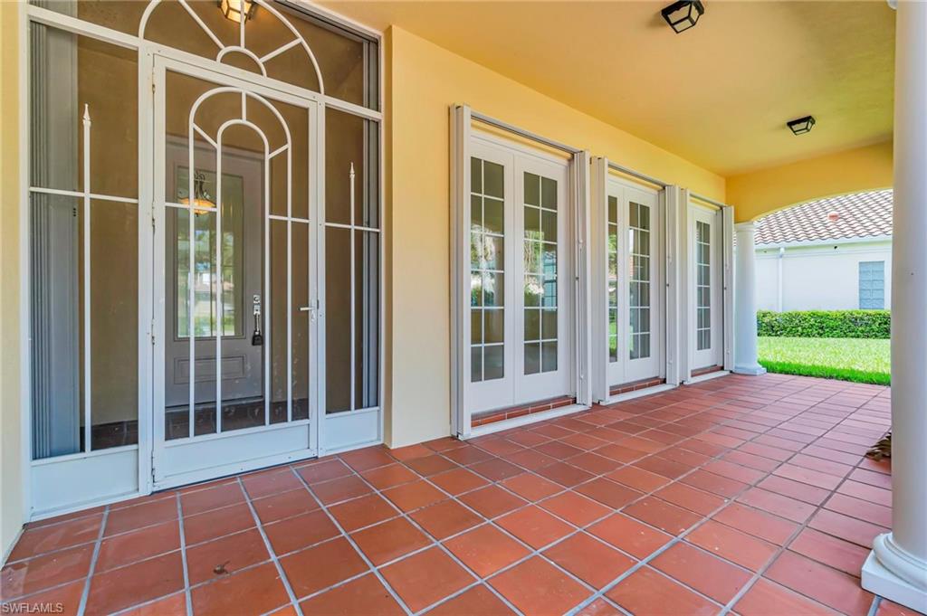 ISLAND WALK - Residential