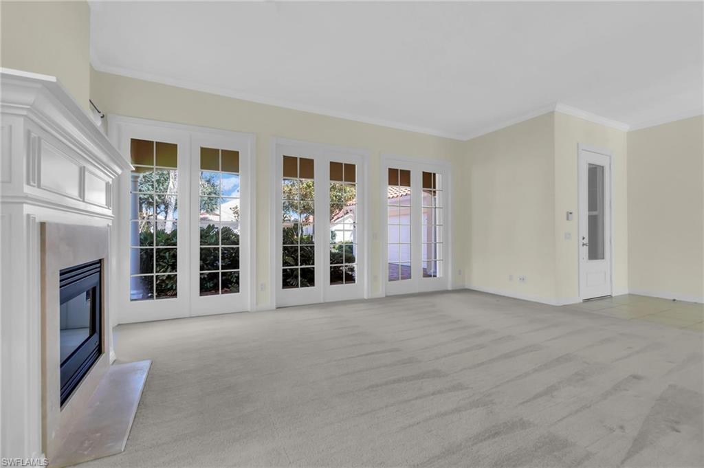 ISLAND WALK - Residential