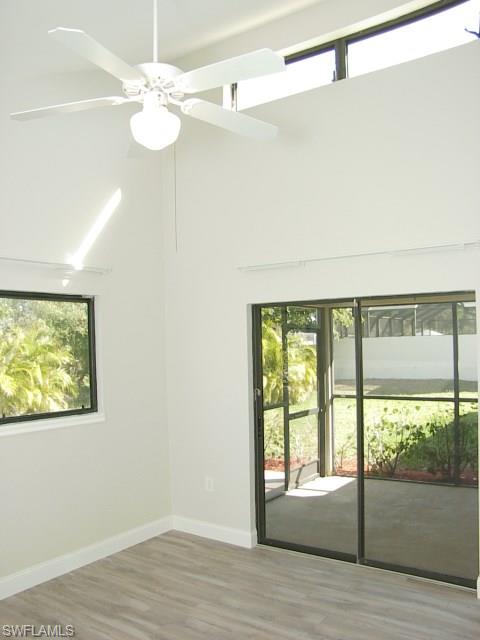 SAN CARLOS PARK - Residential