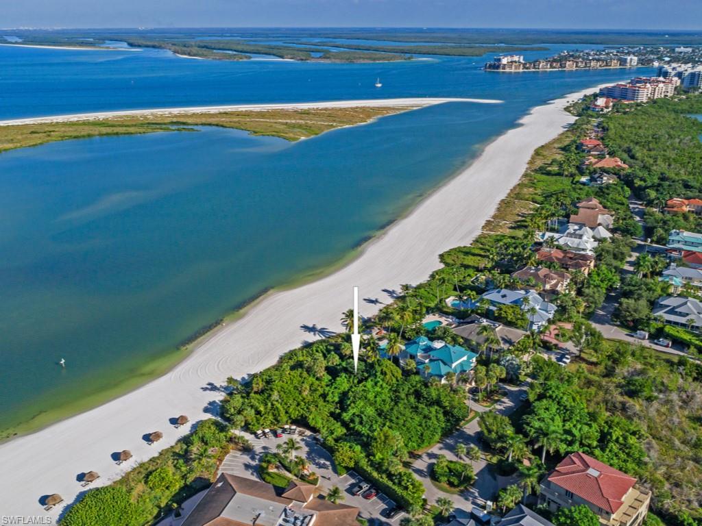 HIDEAWAY BEACH - Land