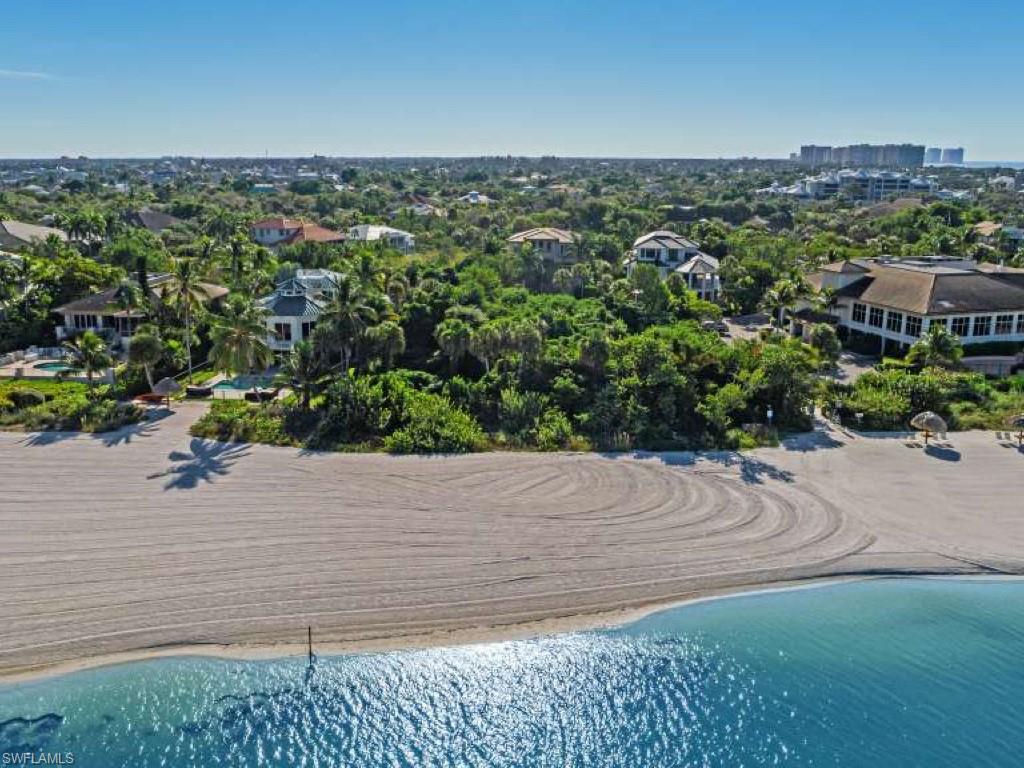 HIDEAWAY BEACH - Land