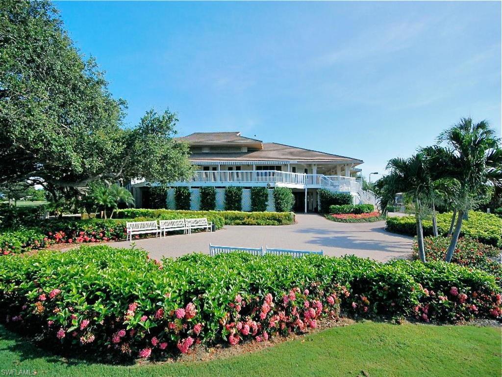 HIDEAWAY BEACH - Land