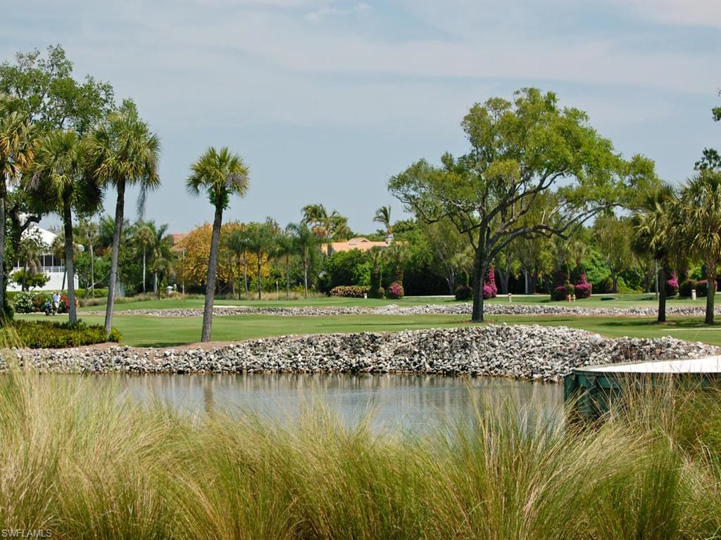 HIDEAWAY BEACH - Land