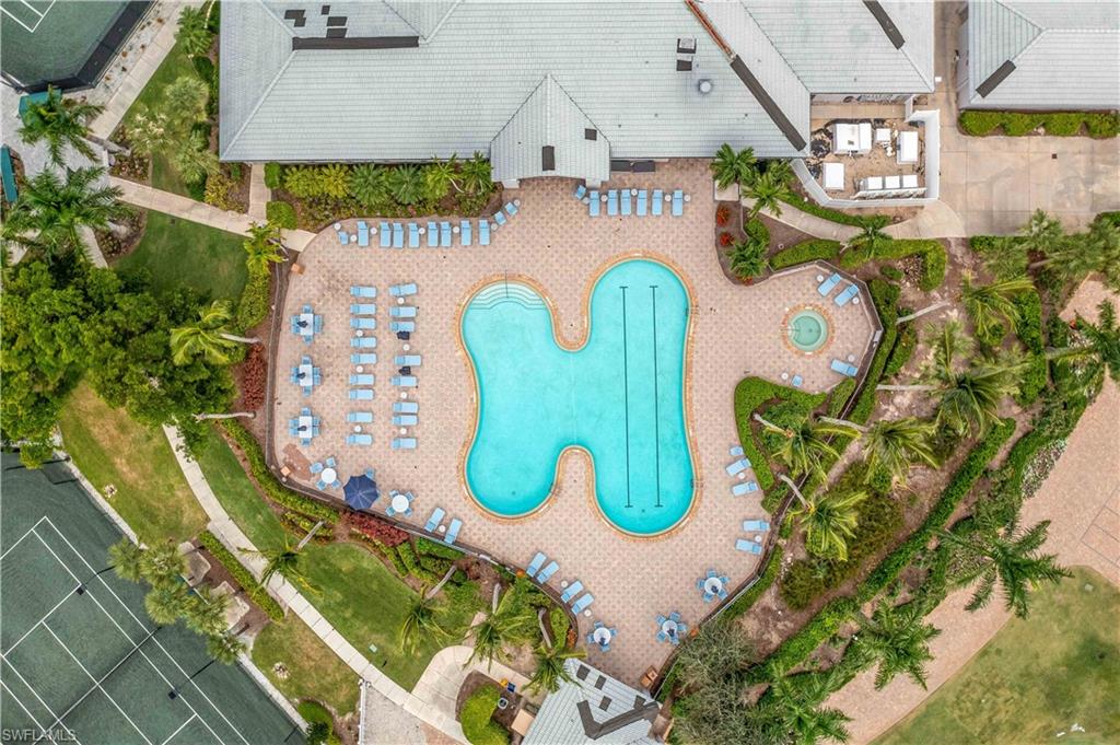 SABAL POINTE - Residential