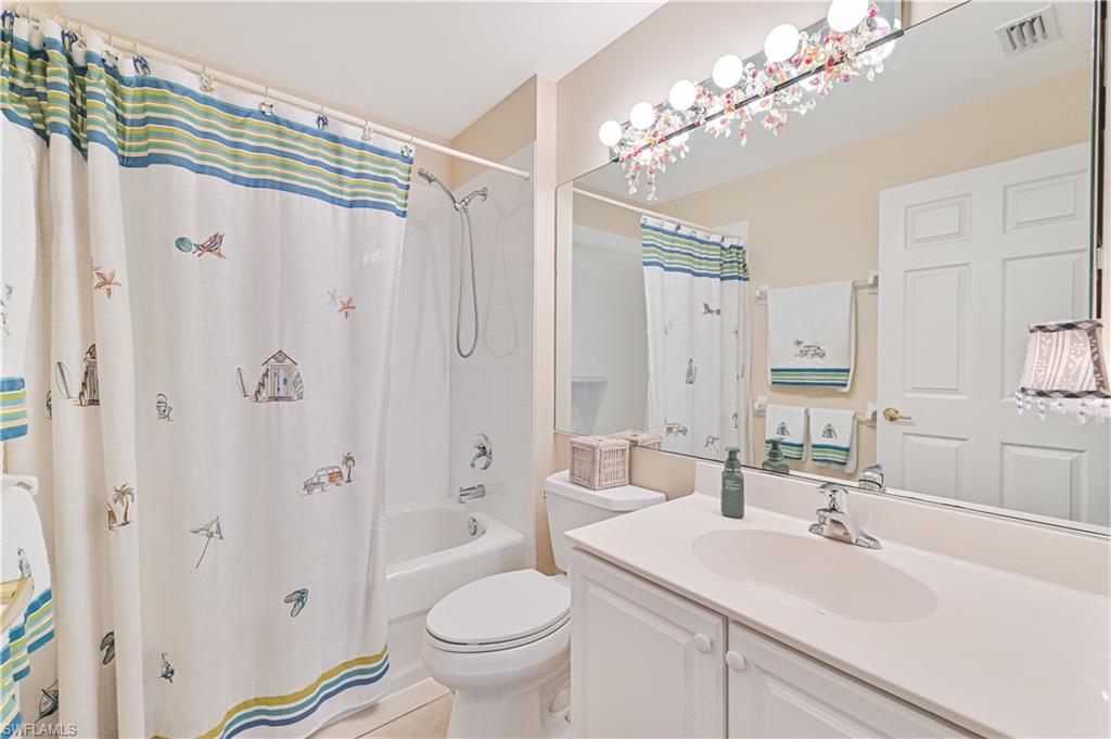 SABAL POINTE - Residential