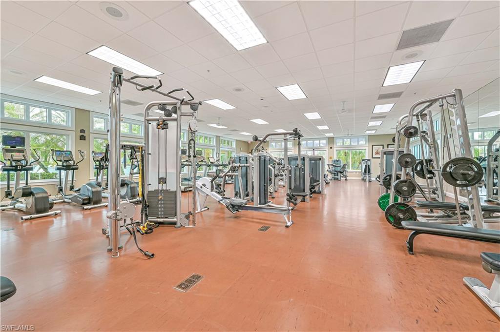 SABAL POINTE - Residential