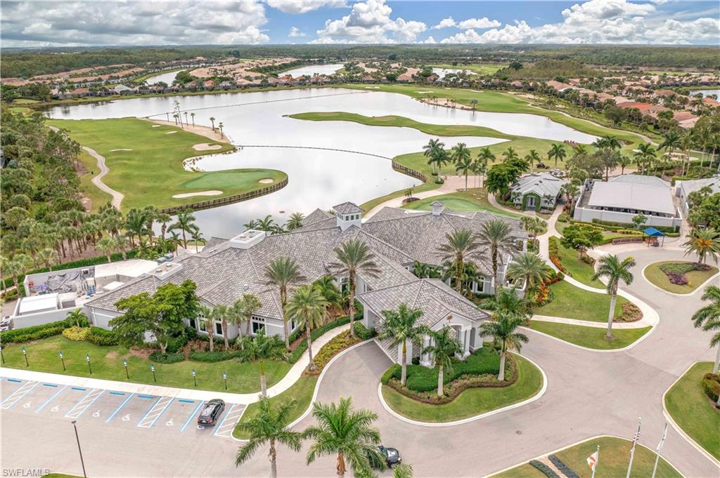 SABAL POINTE - Residential