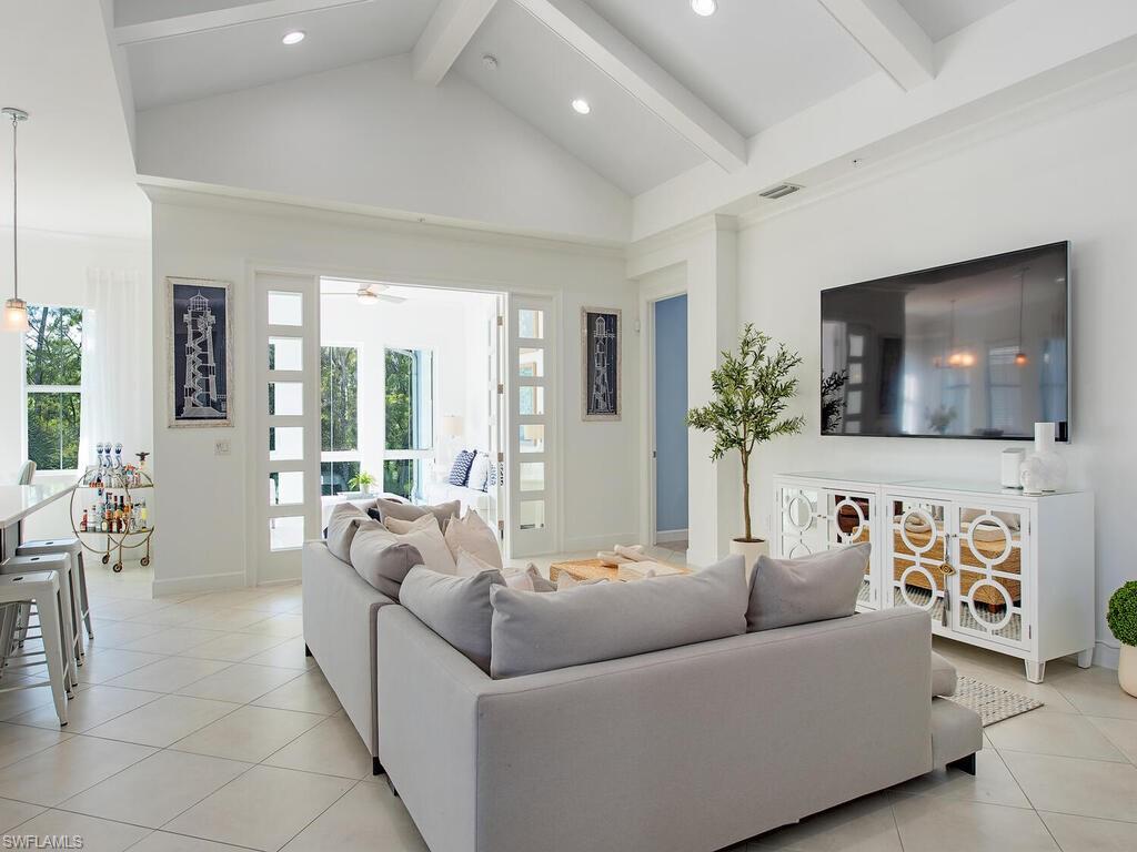 ISLES OF COLLIER PRESERVE - Residential