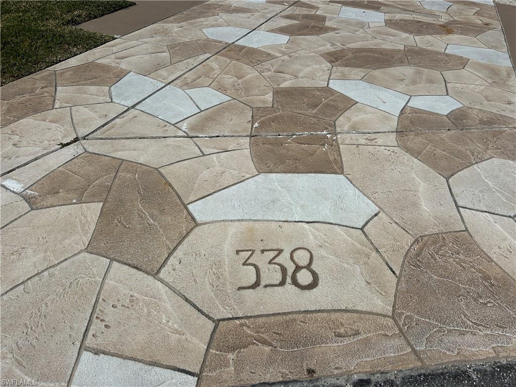 19681 D338 Summerlin RD