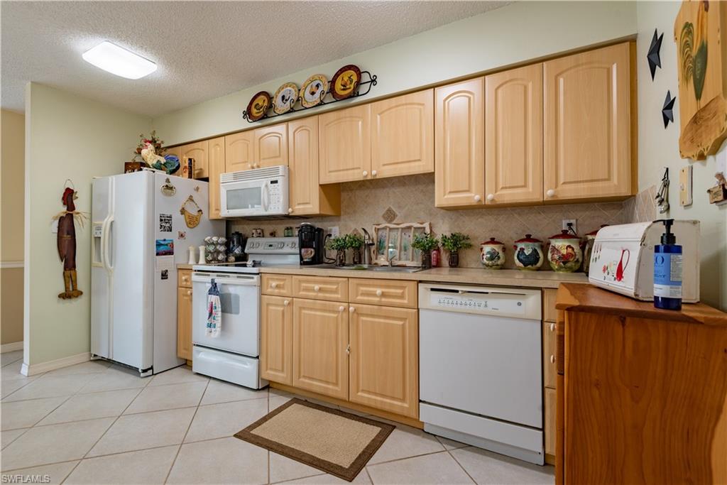 BONITA SPRINGS - Residential