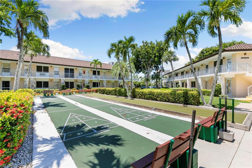 AQUARIUS APTS OF MARCO ISLAND - Residential