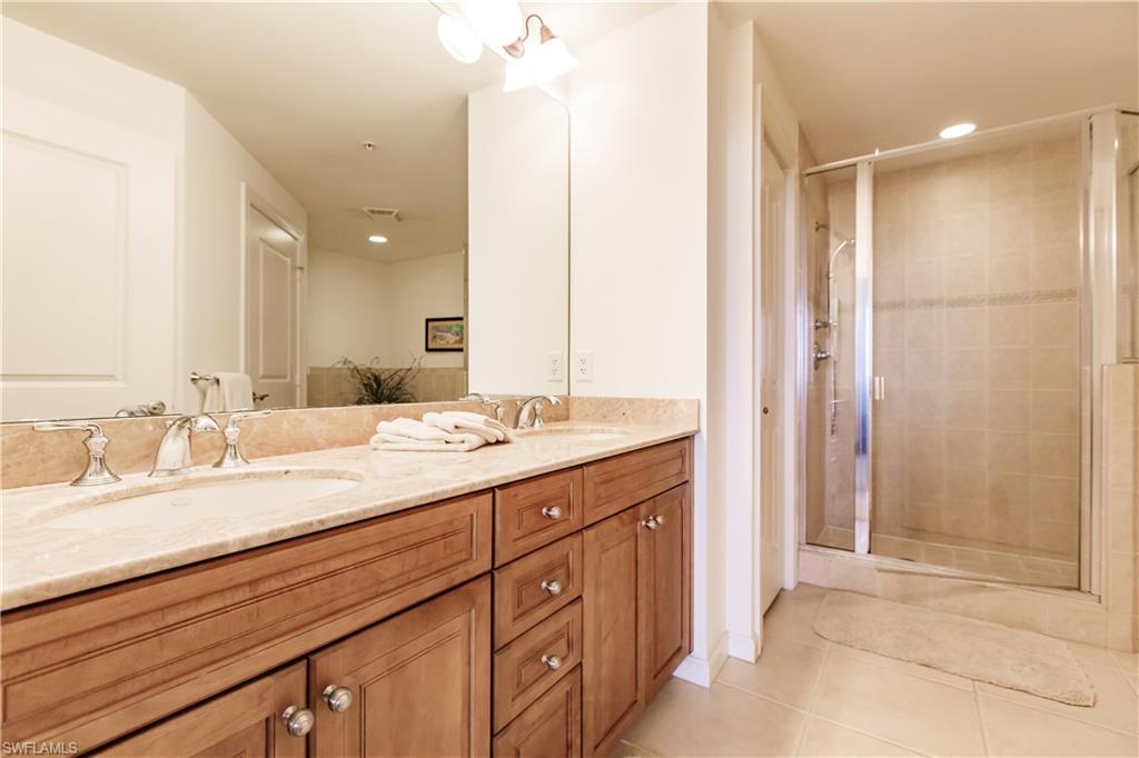 CAPE HARBOUR - Residential