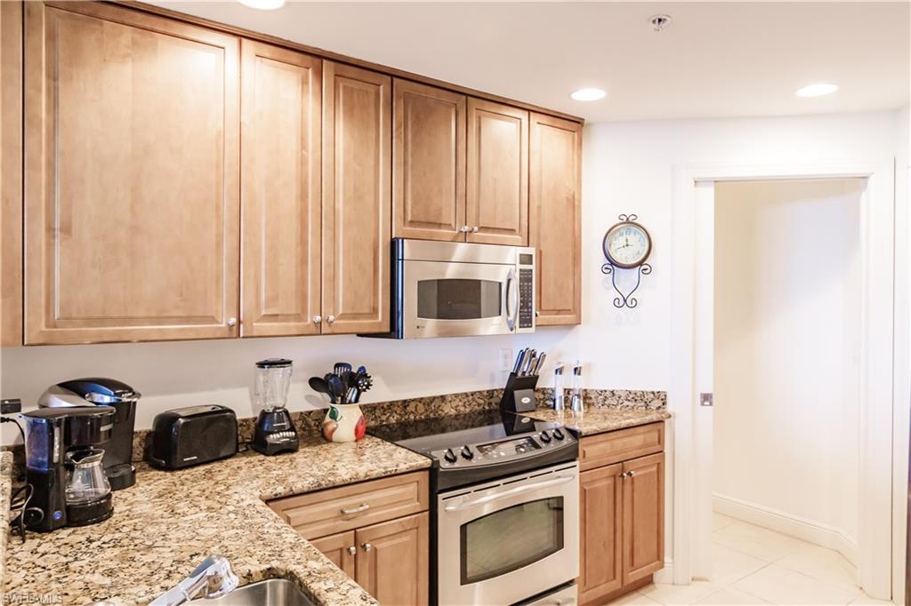 CAPE HARBOUR - Residential