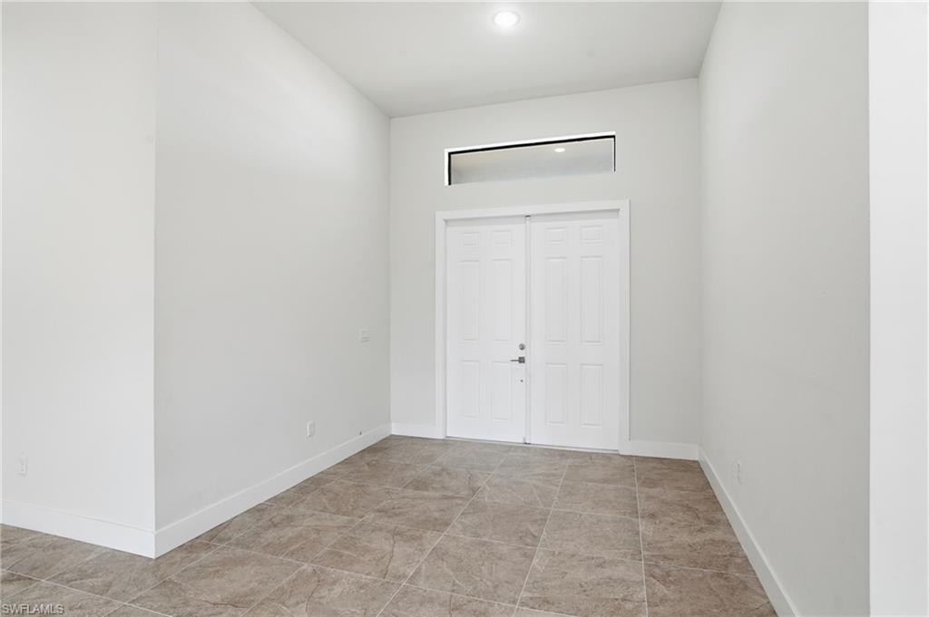 CAPE CORAL - Residential Lease