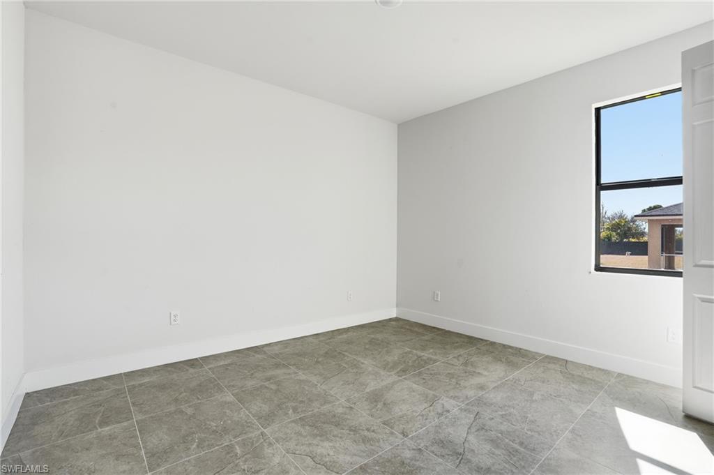 CAPE CORAL - Residential Lease