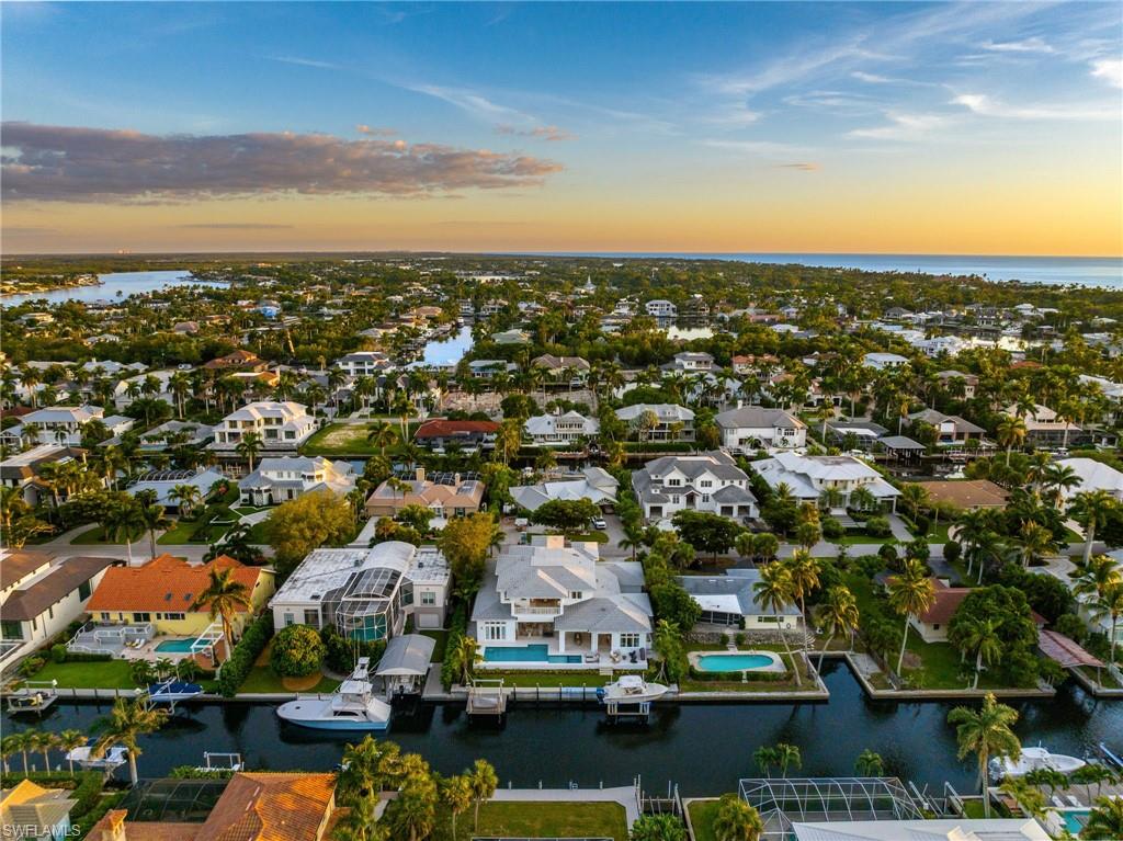 AQUALANE SHORES - Land