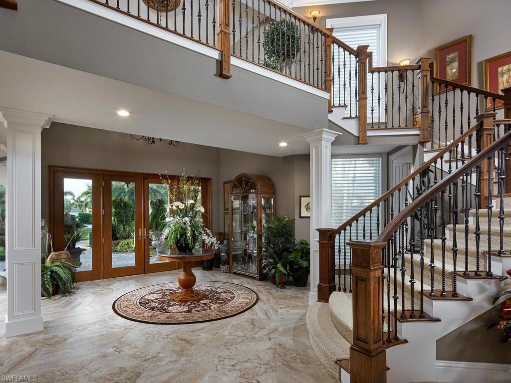 MARCO BEACH - Residential