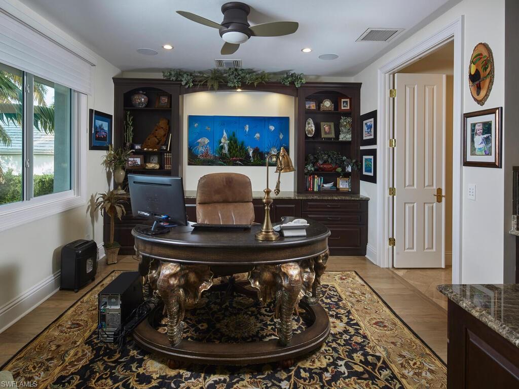 MARCO BEACH - Residential