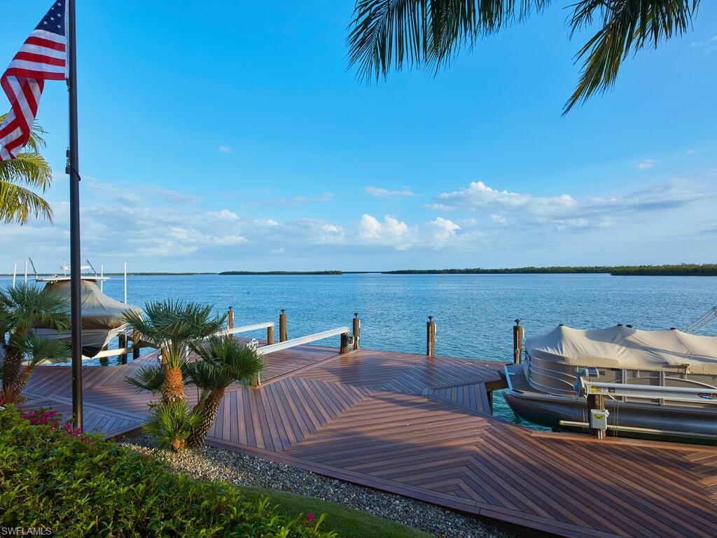 MARCO BEACH - Residential