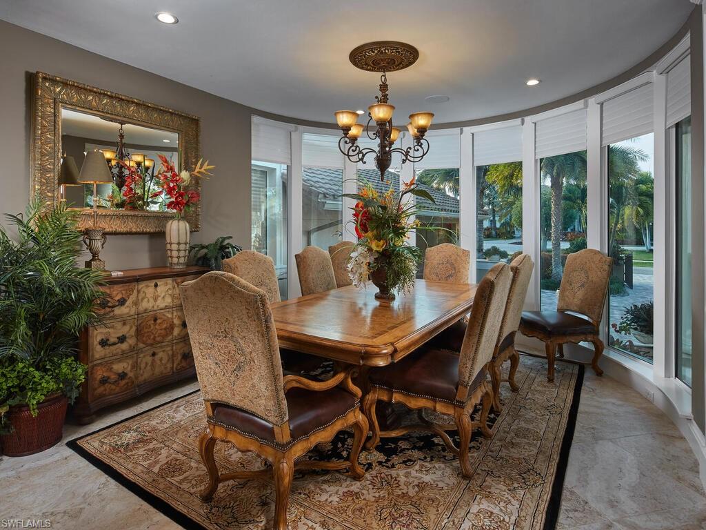 MARCO BEACH - Residential