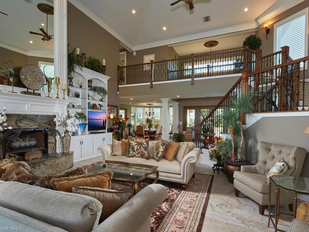 MARCO BEACH - Residential