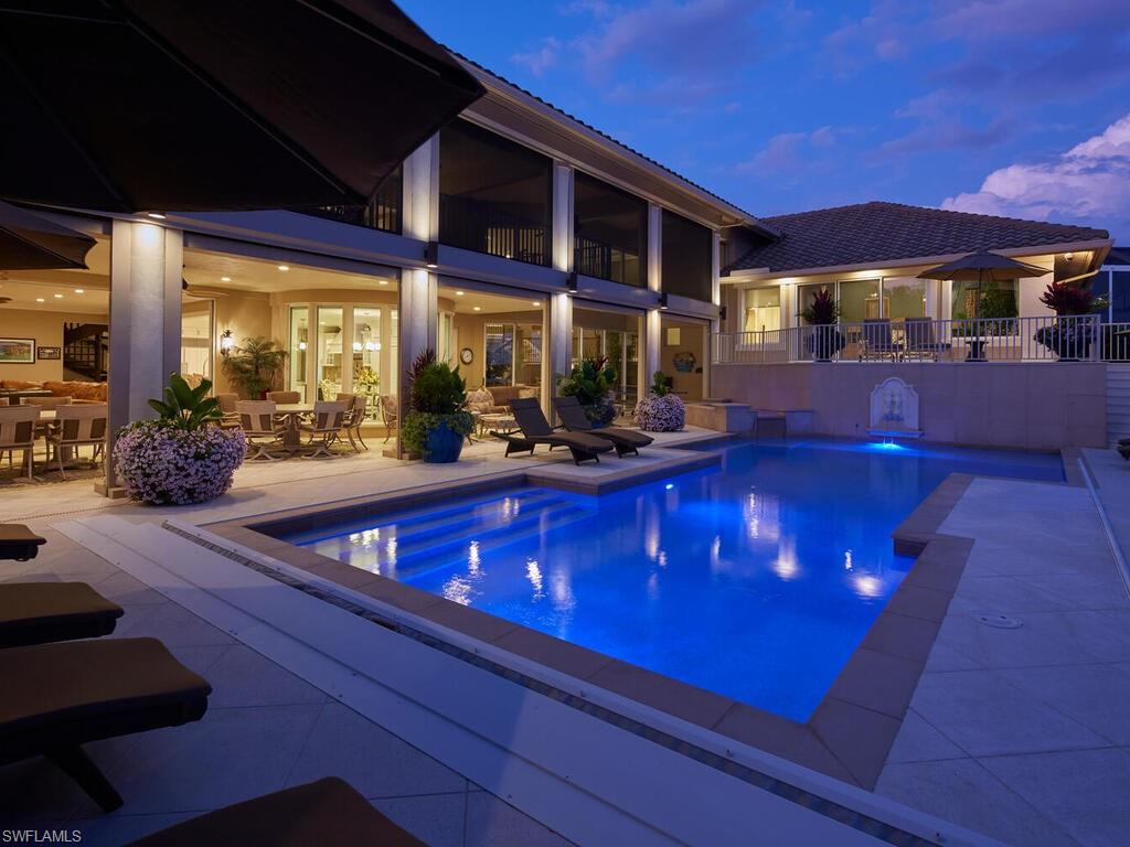 MARCO BEACH - Residential